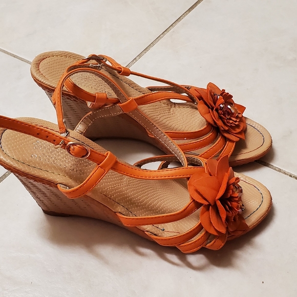 Orange Flowery Summer Wedges - Picture 1 of 1